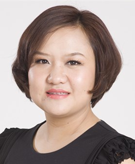 萬佳秋老師圖片